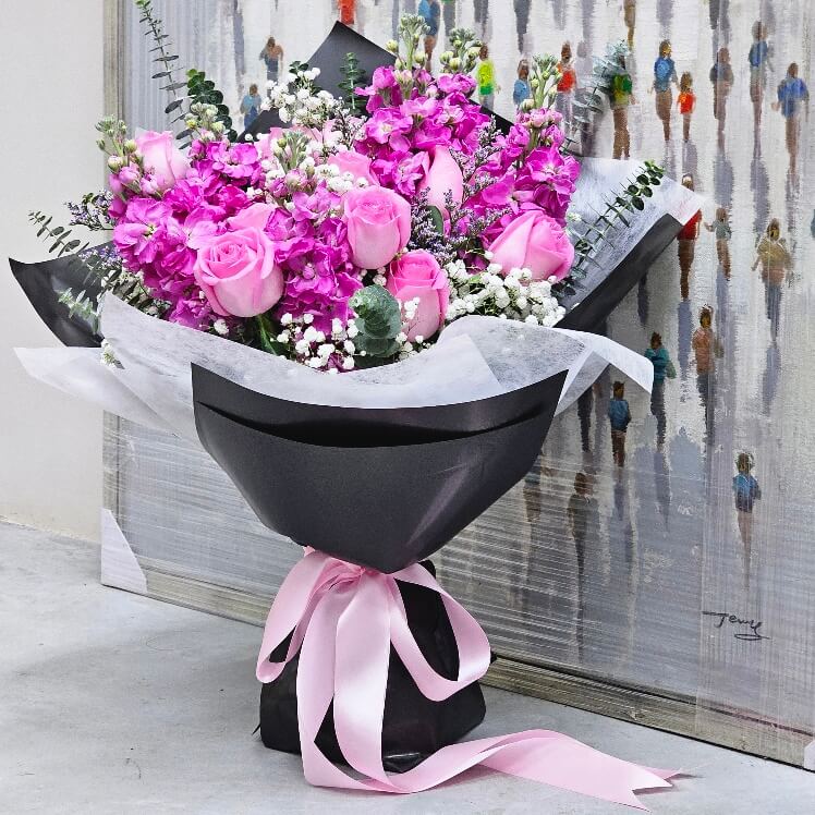 Intellectual Love Bouquet