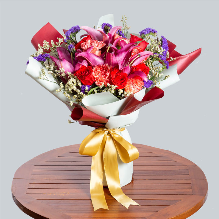 Dazzling Carnation Bouquets in Singapore – Mother's Beauty- Prince Flower Shop