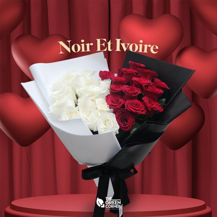 Noir et Ivoire Flower Bouquet - Image 1